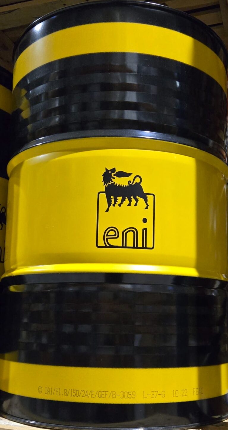 Foto de bidón de aceite de la empresa ENI